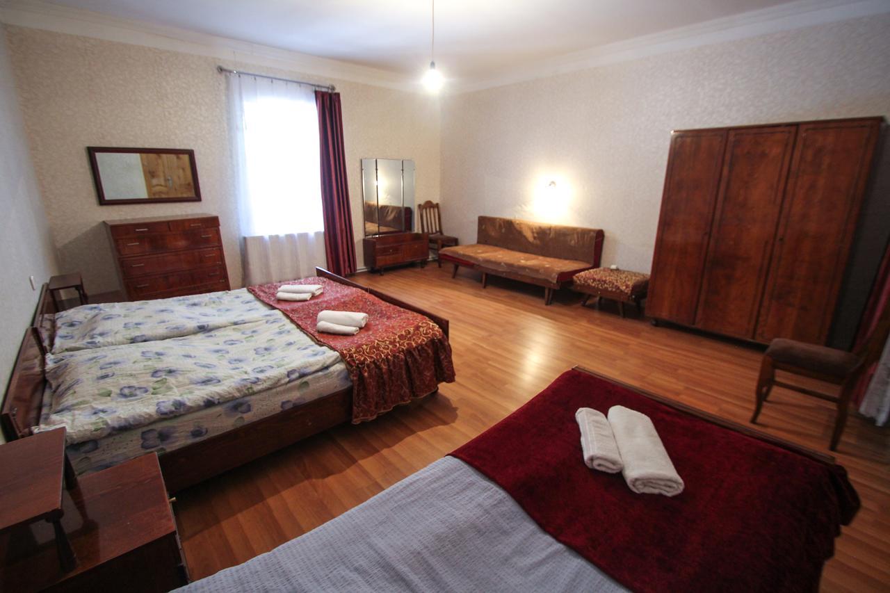 Eka&Nino Guesthouse Μέστια Εξωτερικό φωτογραφία