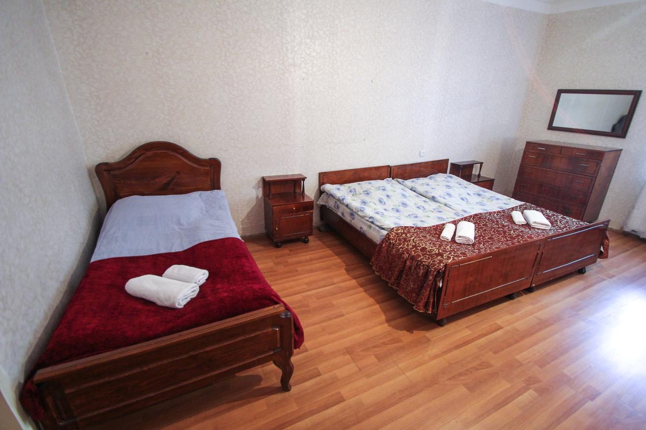 Eka&Nino Guesthouse Μέστια Εξωτερικό φωτογραφία