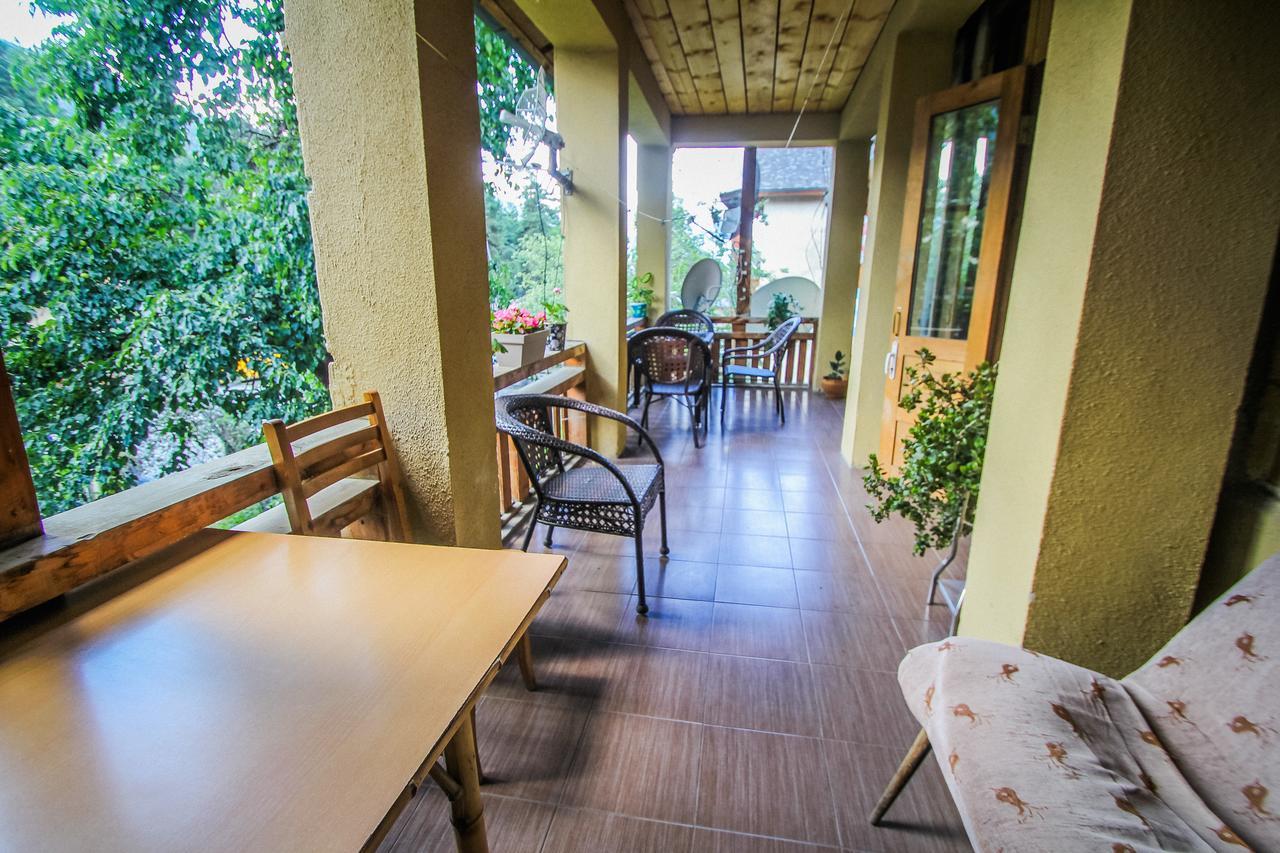 Eka&Nino Guesthouse Μέστια Εξωτερικό φωτογραφία