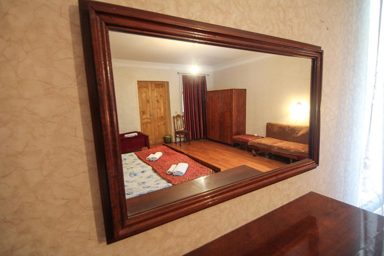 Eka&Nino Guesthouse Μέστια Εξωτερικό φωτογραφία