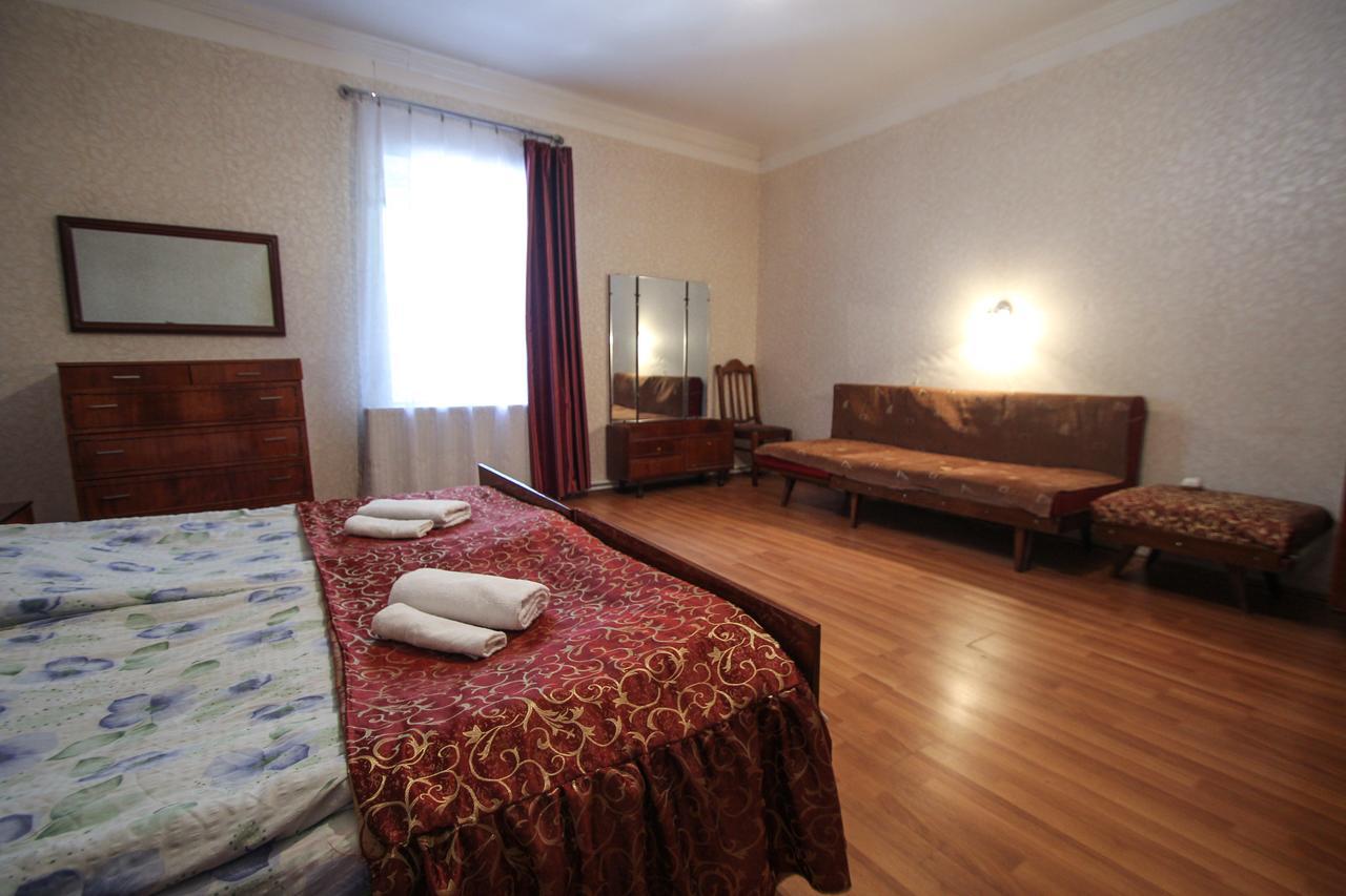 Eka&Nino Guesthouse Μέστια Εξωτερικό φωτογραφία